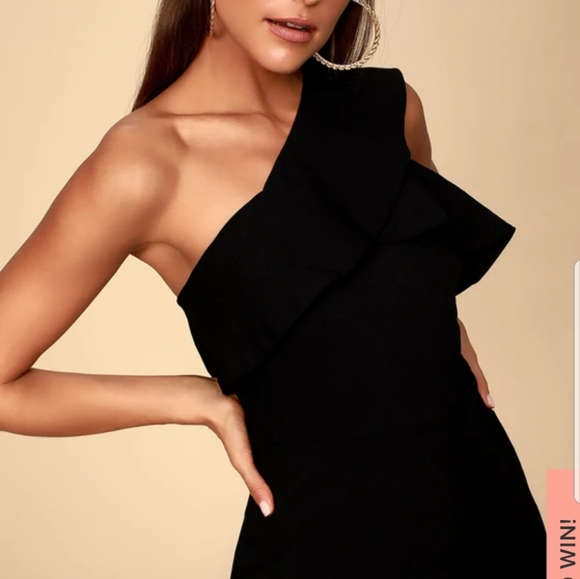 Lulu's Butterfly Effect One Shoulder Romper - Picture 2 of 16